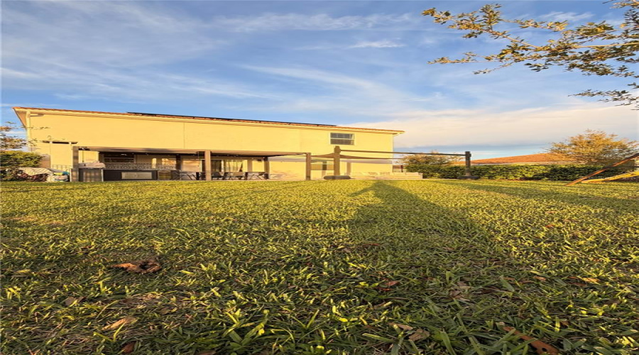 DAVENPORT, Florida 33837, 4 Bedrooms Bedrooms, ,2 BathroomsBathrooms,Residential,For Sale,OAK BLUFF,0,MFRO6393836