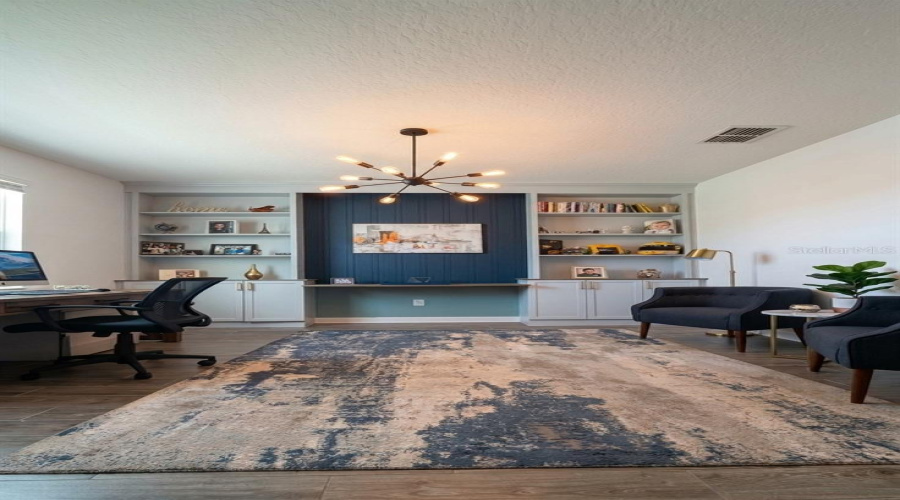 DAVENPORT, Florida 33837, 4 Bedrooms Bedrooms, ,2 BathroomsBathrooms,Residential,For Sale,OAK BLUFF,0,MFRO6393836