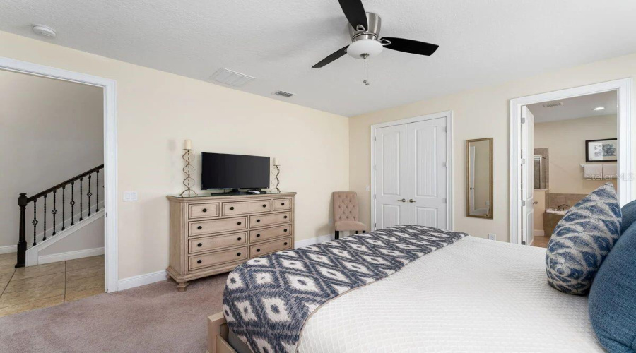 REUNION, Florida 34747, 5 Bedrooms Bedrooms, ,5 BathroomsBathrooms,Residential,For Sale,GOLDEN BEAR,0,MFRO6375809