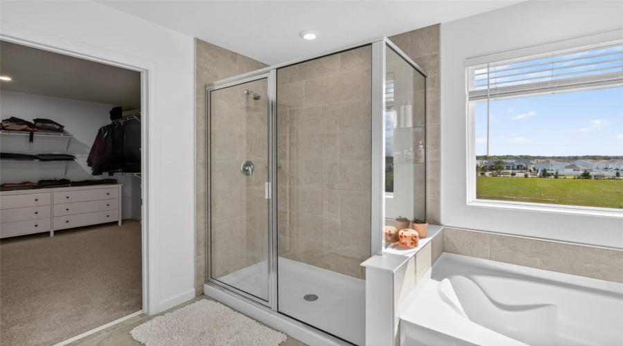 KISSIMMEE, Florida 34747, 5 Bedrooms Bedrooms, ,3 BathroomsBathrooms,Residential,For Sale,LAKESHORE BREEZE,0,MFRO6399978