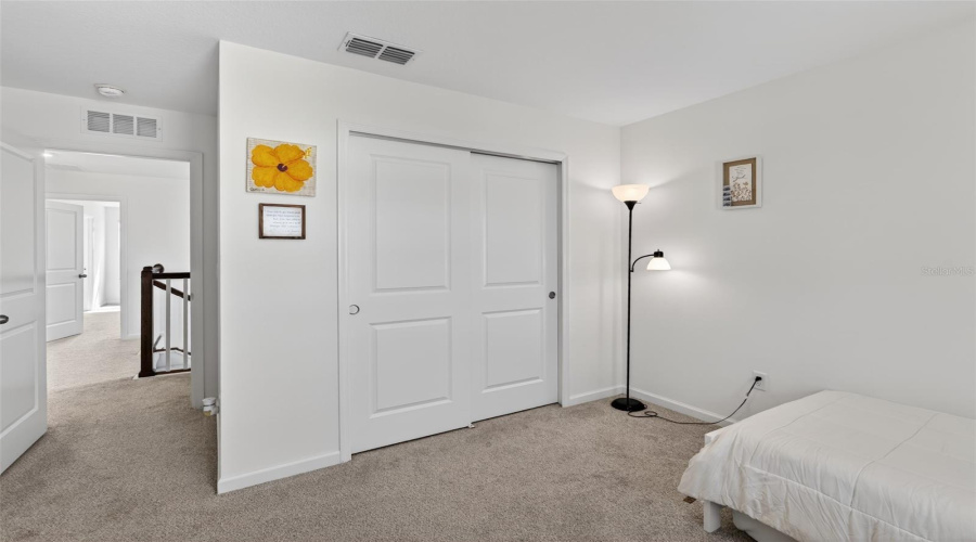 KISSIMMEE, Florida 34747, 5 Bedrooms Bedrooms, ,3 BathroomsBathrooms,Residential,For Sale,LAKESHORE BREEZE,0,MFRO6399978