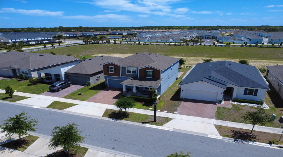 KISSIMMEE, Florida 34747, 5 Bedrooms Bedrooms, ,3 BathroomsBathrooms,Residential,For Sale,LAKESHORE BREEZE,0,MFRO6399978
