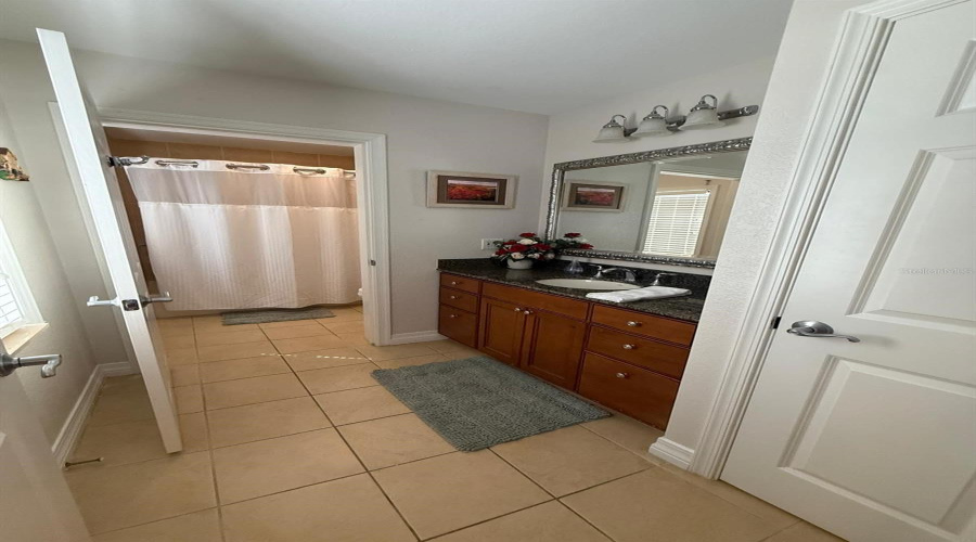 KISSIMMEE, Florida 34747, 3 Bedrooms Bedrooms, ,3 BathroomsBathrooms,Residential,For Sale,SUNSET VIEW,0,MFRS5147824