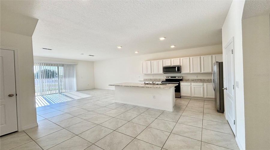 DAVENPORT, Florida 33837, 3 Bedrooms Bedrooms, ,2 BathroomsBathrooms,Residential,For Sale,FELTRIM RESERVE,0,MFRS5147922