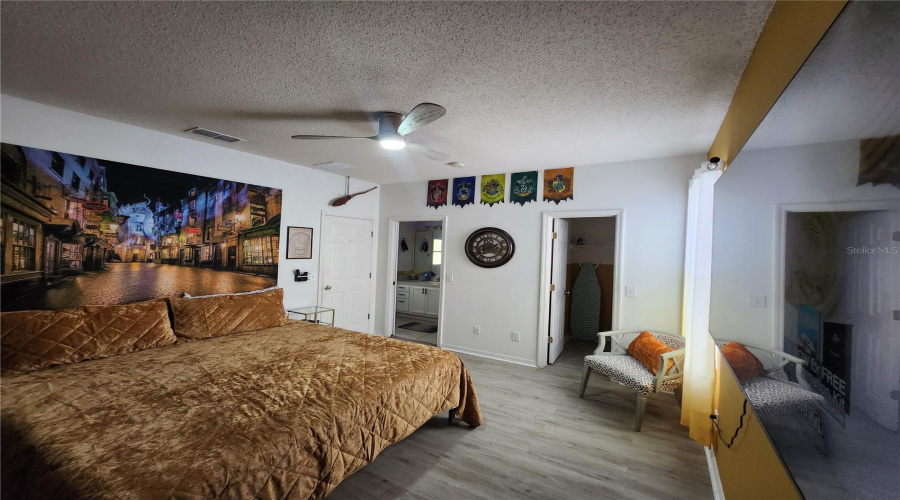 DAVENPORT, Florida 33837, 5 Bedrooms Bedrooms, ,3 BathroomsBathrooms,Residential,For Sale,KNOLLWOOD,0,MFRO6399990