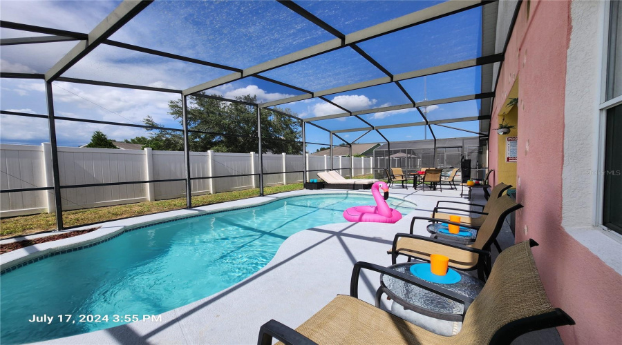 DAVENPORT, Florida 33837, 5 Bedrooms Bedrooms, ,3 BathroomsBathrooms,Residential,For Sale,KNOLLWOOD,0,MFRO6399990