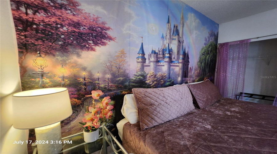 DAVENPORT, Florida 33837, 5 Bedrooms Bedrooms, ,3 BathroomsBathrooms,Residential,For Sale,KNOLLWOOD,0,MFRO6399990