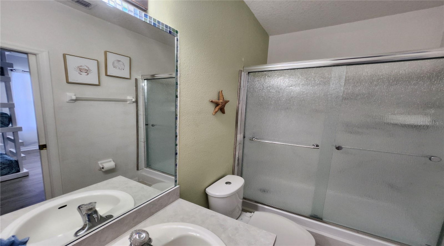 DAVENPORT, Florida 33837, 5 Bedrooms Bedrooms, ,3 BathroomsBathrooms,Residential,For Sale,KNOLLWOOD,0,MFRO6399990