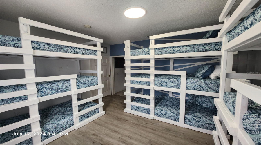 DAVENPORT, Florida 33837, 5 Bedrooms Bedrooms, ,3 BathroomsBathrooms,Residential,For Sale,KNOLLWOOD,0,MFRO6399990