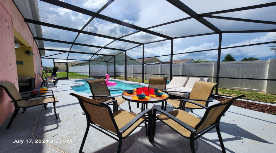 DAVENPORT, Florida 33837, 5 Bedrooms Bedrooms, ,3 BathroomsBathrooms,Residential,For Sale,KNOLLWOOD,0,MFRO6399990