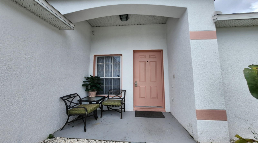 DAVENPORT, Florida 33837, 5 Bedrooms Bedrooms, ,3 BathroomsBathrooms,Residential,For Sale,KNOLLWOOD,0,MFRO6399990