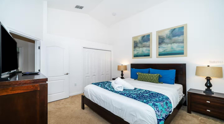 DAVENPORT, Florida 33837, 4 Bedrooms Bedrooms, ,3 BathroomsBathrooms,Residential,For Sale,VIOLA,0,MFRO6399797