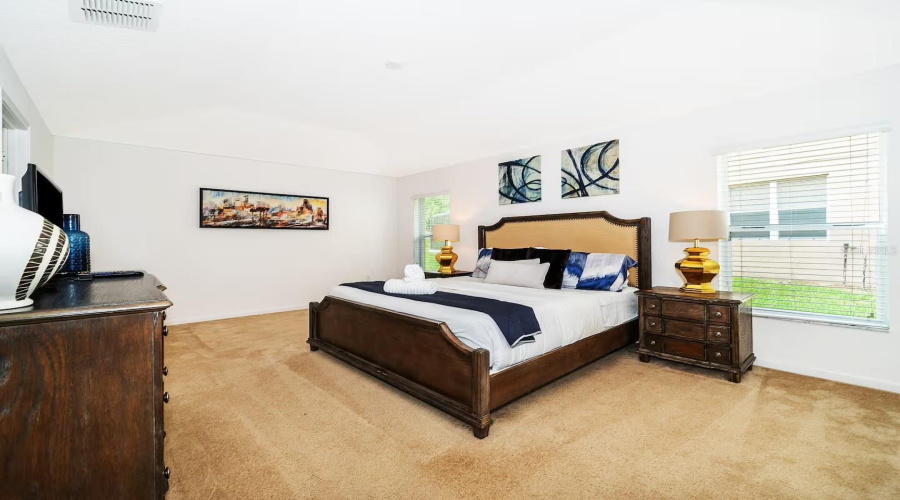 DAVENPORT, Florida 33837, 4 Bedrooms Bedrooms, ,3 BathroomsBathrooms,Residential,For Sale,VIOLA,0,MFRO6399797