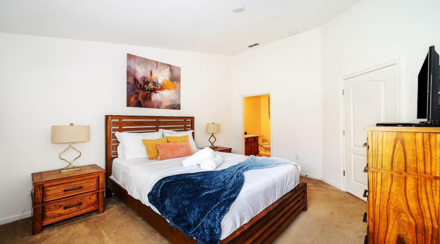 DAVENPORT, Florida 33837, 4 Bedrooms Bedrooms, ,3 BathroomsBathrooms,Residential,For Sale,VIOLA,0,MFRO6399797