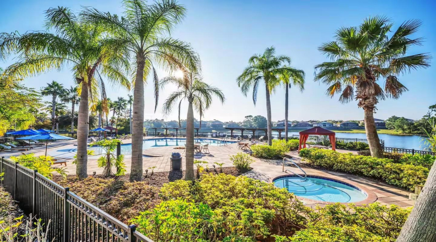 DAVENPORT, Florida 33837, 4 Bedrooms Bedrooms, ,3 BathroomsBathrooms,Residential,For Sale,VIOLA,0,MFRO6399797