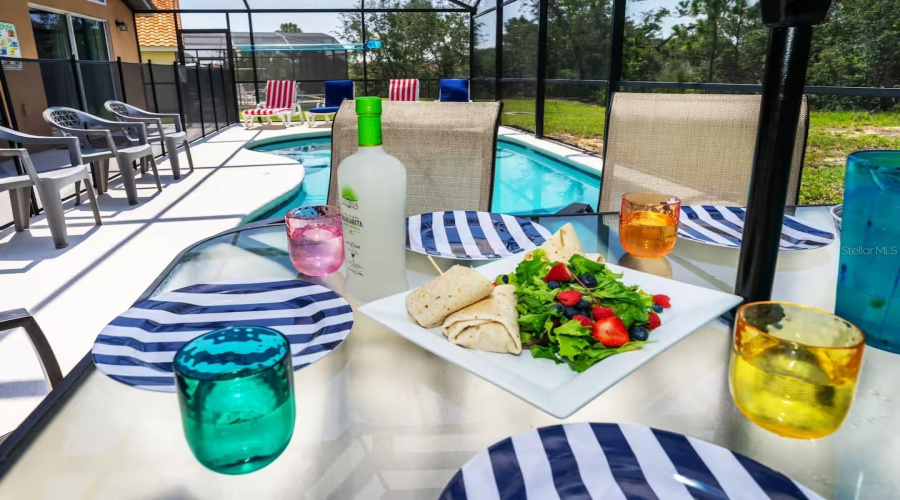 DAVENPORT, Florida 33837, 4 Bedrooms Bedrooms, ,3 BathroomsBathrooms,Residential,For Sale,VIOLA,0,MFRO6399797