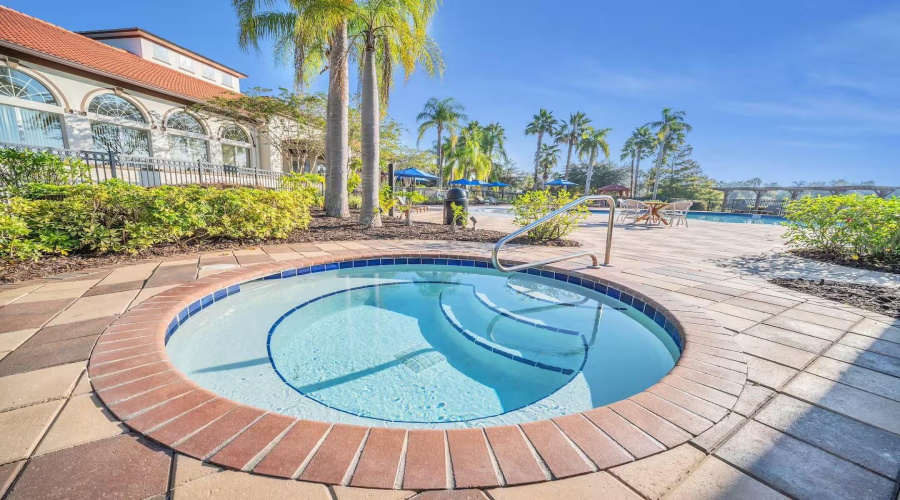 DAVENPORT, Florida 33837, 4 Bedrooms Bedrooms, ,3 BathroomsBathrooms,Residential,For Sale,VIOLA,0,MFRO6399797