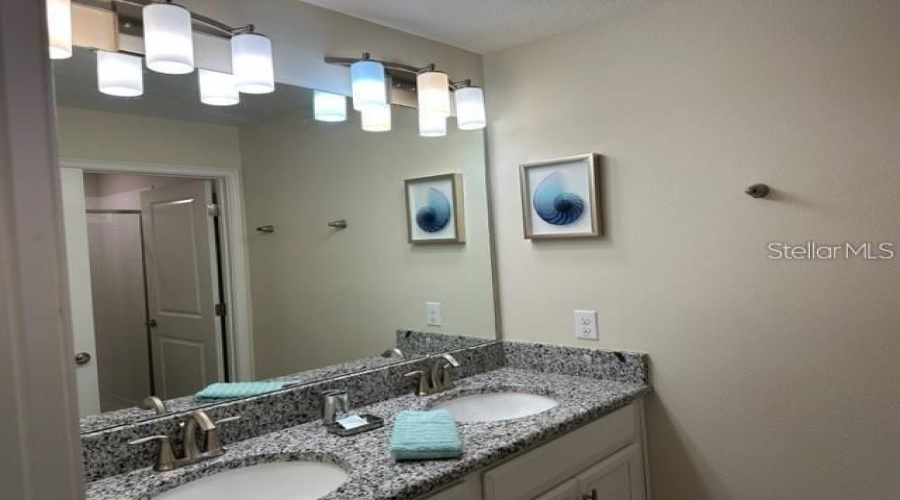 DAVENPORT, Florida 33896, 4 Bedrooms Bedrooms, ,3 BathroomsBathrooms,Residential,For Sale,MOON VALLEY,0,MFRO6399760