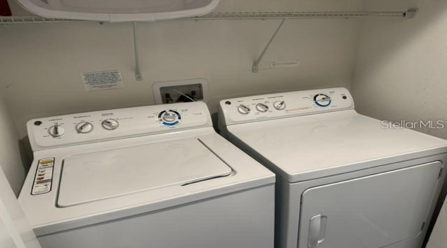 DAVENPORT, Florida 33896, 4 Bedrooms Bedrooms, ,3 BathroomsBathrooms,Residential,For Sale,MOON VALLEY,0,MFRO6399760