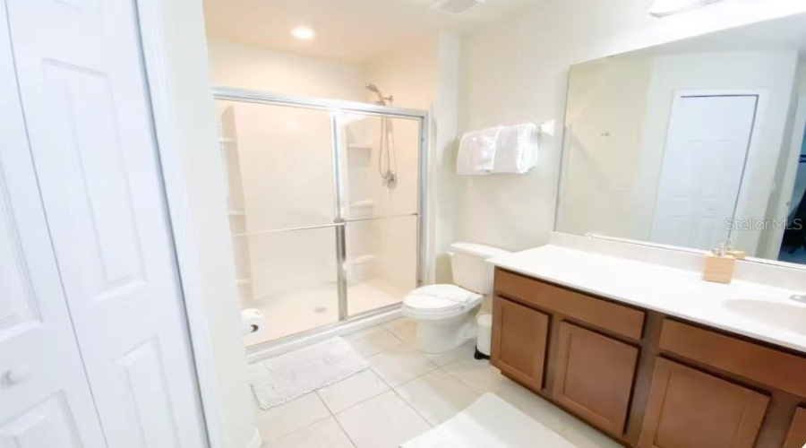 KISSIMMEE, Florida 34746, 4 Bedrooms Bedrooms, ,3 BathroomsBathrooms,Residential,For Sale,LAS FUENTES,0,MFRO6399892