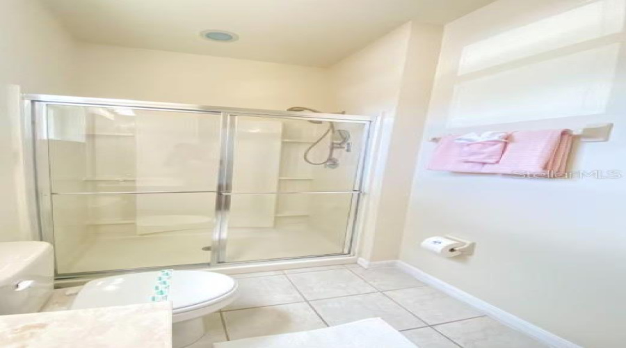 KISSIMMEE, Florida 34746, 4 Bedrooms Bedrooms, ,3 BathroomsBathrooms,Residential,For Sale,LAS FUENTES,0,MFRO6399892