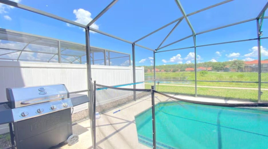 KISSIMMEE, Florida 34746, 4 Bedrooms Bedrooms, ,3 BathroomsBathrooms,Residential,For Sale,LAS FUENTES,0,MFRO6399892