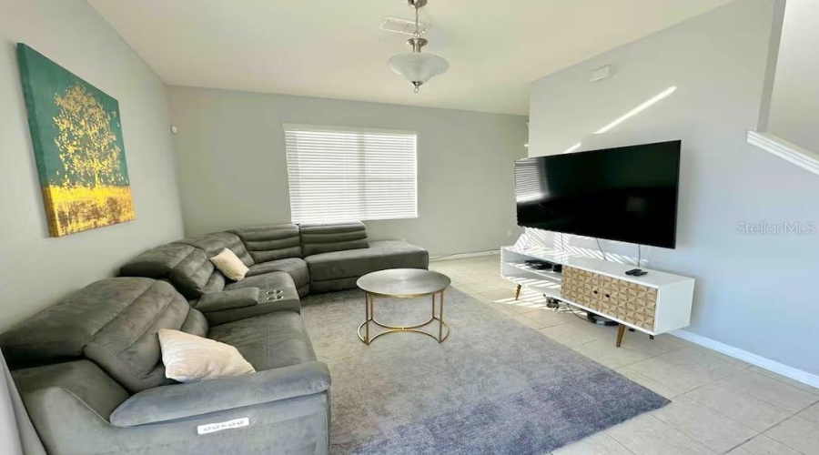 KISSIMMEE, Florida 34746, 4 Bedrooms Bedrooms, ,3 BathroomsBathrooms,Residential,For Sale,LAS FUENTES,0,MFRO6399892