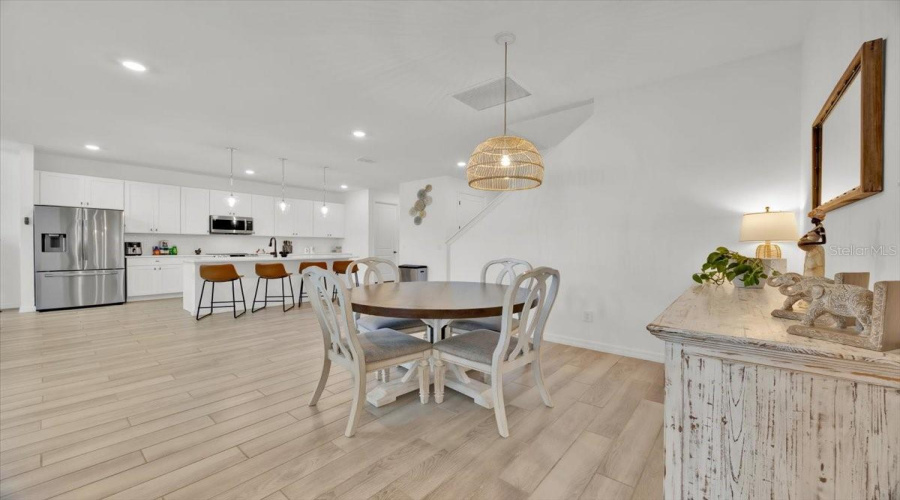 DAVENPORT, Florida 33896, 5 Bedrooms Bedrooms, ,4 BathroomsBathrooms,Residential,For Sale,LANCASHIRE,0,MFRO6400047