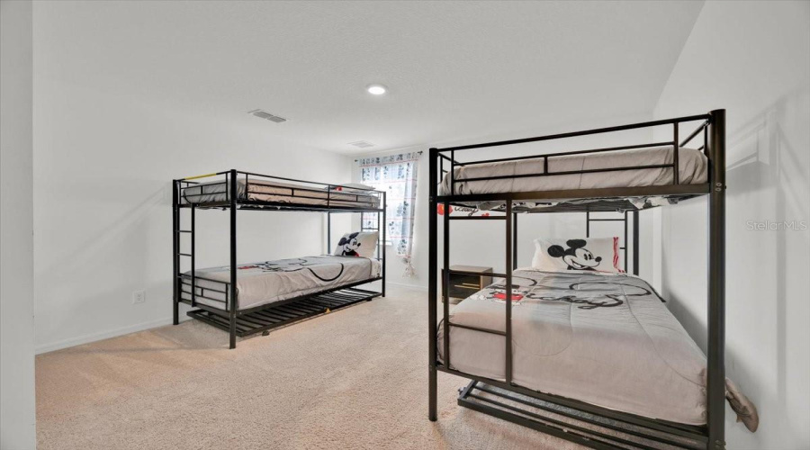 DAVENPORT, Florida 33896, 5 Bedrooms Bedrooms, ,4 BathroomsBathrooms,Residential,For Sale,LANCASHIRE,0,MFRO6400047