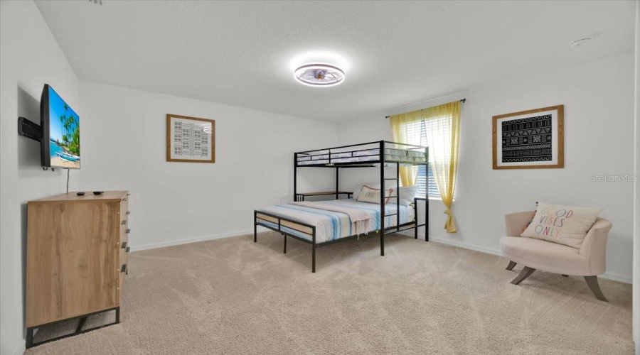 DAVENPORT, Florida 33896, 5 Bedrooms Bedrooms, ,4 BathroomsBathrooms,Residential,For Sale,LANCASHIRE,0,MFRO6400047