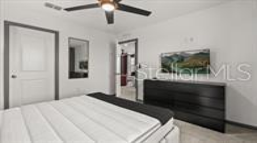 KISSIMMEE, Florida 34747, 5 Bedrooms Bedrooms, ,3 BathroomsBathrooms,Residential,For Sale,BEACH TEA,0,MFRS5148065