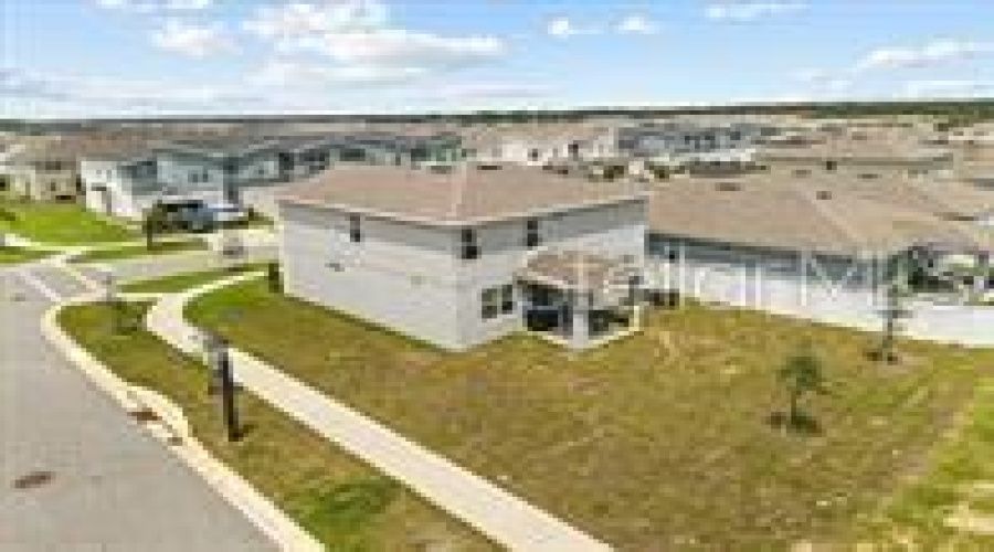 KISSIMMEE, Florida 34747, 5 Bedrooms Bedrooms, ,3 BathroomsBathrooms,Residential,For Sale,BEACH TEA,0,MFRS5148065