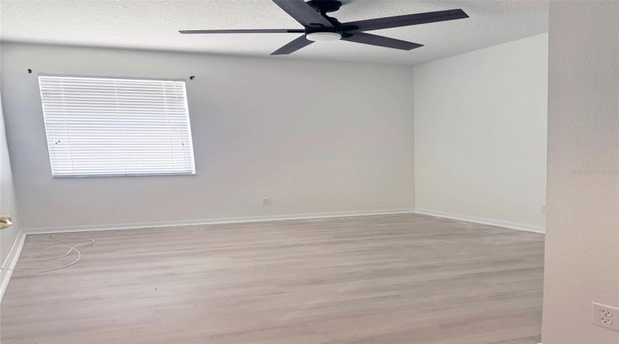 DAVENPORT, Florida 33897, 4 Bedrooms Bedrooms, ,3 BathroomsBathrooms,Residential,For Sale,KETTERING,0,MFRO6399591