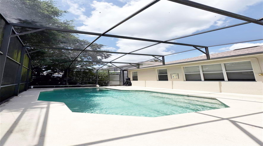 DAVENPORT, Florida 33897, 4 Bedrooms Bedrooms, ,3 BathroomsBathrooms,Residential,For Sale,KETTERING,0,MFRO6399591