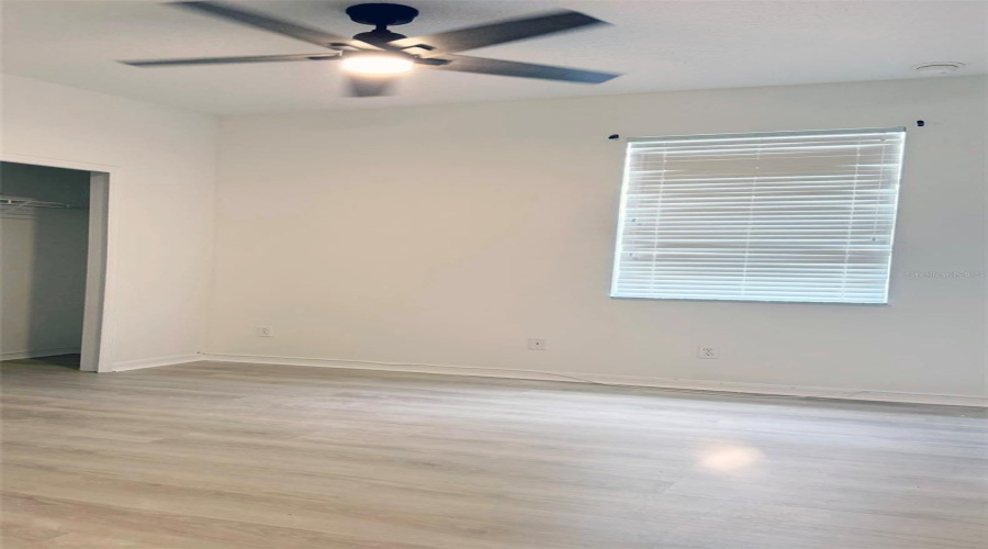 DAVENPORT, Florida 33897, 4 Bedrooms Bedrooms, ,3 BathroomsBathrooms,Residential,For Sale,KETTERING,0,MFRO6399591