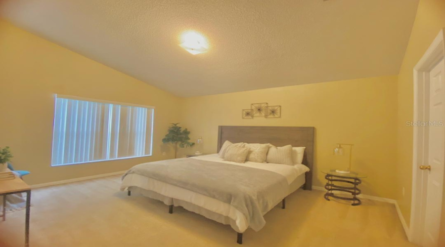 KISSIMMEE, Florida 34746, 4 Bedrooms Bedrooms, ,3 BathroomsBathrooms,Residential,For Sale,LIBERTY HALL,0,MFRS5083649