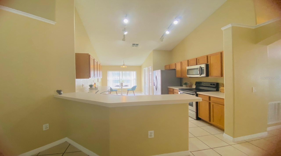 KISSIMMEE, Florida 34746, 4 Bedrooms Bedrooms, ,3 BathroomsBathrooms,Residential,For Sale,LIBERTY HALL,0,MFRS5083649