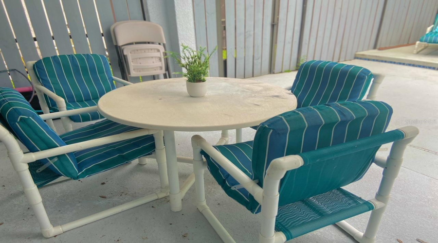 KISSIMMEE, Florida 34746, 4 Bedrooms Bedrooms, ,3 BathroomsBathrooms,Residential,For Sale,LIBERTY HALL,0,MFRS5083649