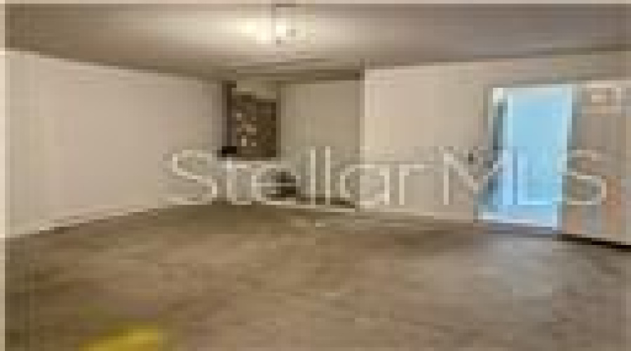 KISSIMMEE, Florida 34746, 4 Bedrooms Bedrooms, ,3 BathroomsBathrooms,Residential,For Sale,LIBERTY HALL,0,MFRS5083649