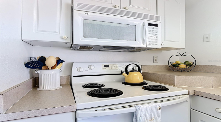 DAVENPORT, Florida 33897, 4 Bedrooms Bedrooms, ,3 BathroomsBathrooms,Residential,For Sale,ORCHID,0,MFRO6389226