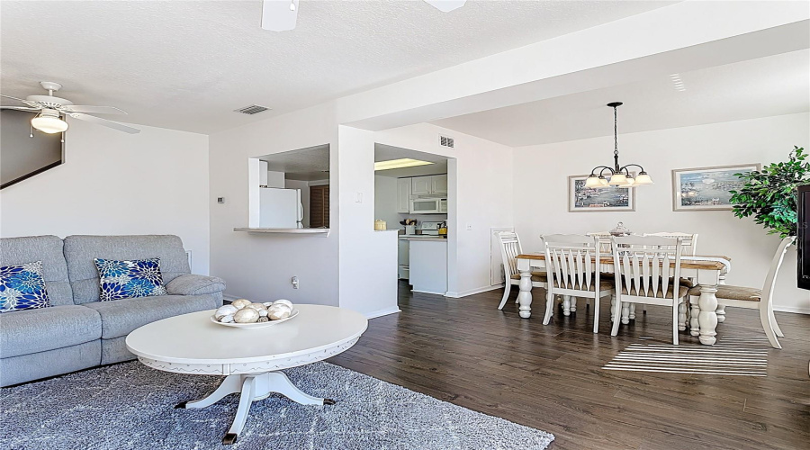 DAVENPORT, Florida 33897, 4 Bedrooms Bedrooms, ,3 BathroomsBathrooms,Residential,For Sale,ORCHID,0,MFRO6389226