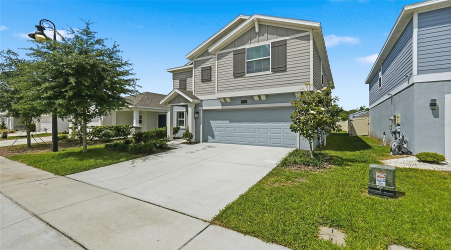 DAVENPORT, Florida 33837, 5 Bedrooms Bedrooms, ,2 BathroomsBathrooms,Residential,For Sale,JETT,0,MFRO6399602