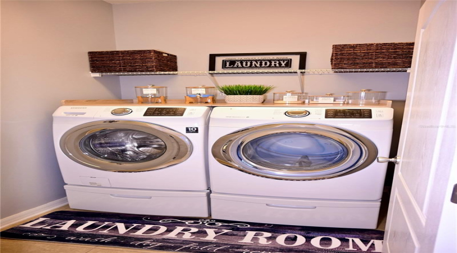 DAVENPORT, Florida 33837, 4 Bedrooms Bedrooms, ,2 BathroomsBathrooms,Residential,For Sale,BRIDGEFORD CROSSING,0,MFRS5144519