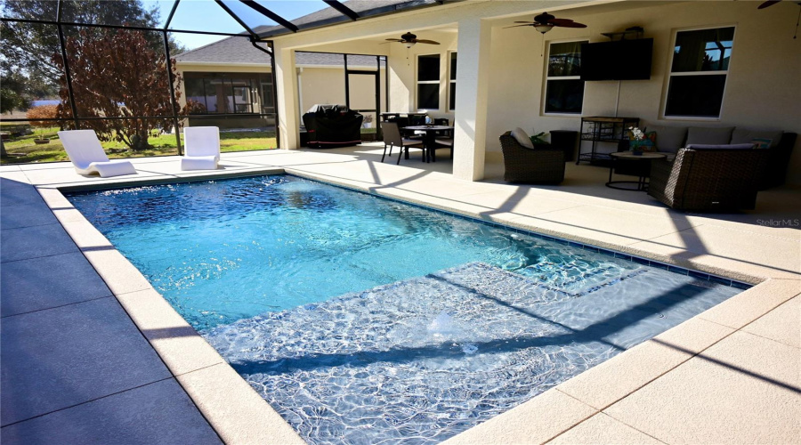 DAVENPORT, Florida 33837, 4 Bedrooms Bedrooms, ,2 BathroomsBathrooms,Residential,For Sale,BRIDGEFORD CROSSING,0,MFRS5144519