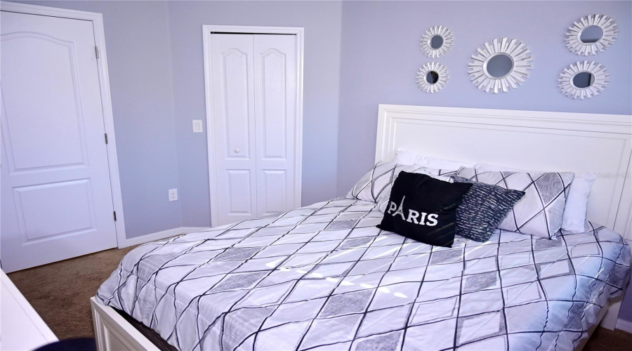 DAVENPORT, Florida 33837, 4 Bedrooms Bedrooms, ,2 BathroomsBathrooms,Residential,For Sale,BRIDGEFORD CROSSING,0,MFRS5144519