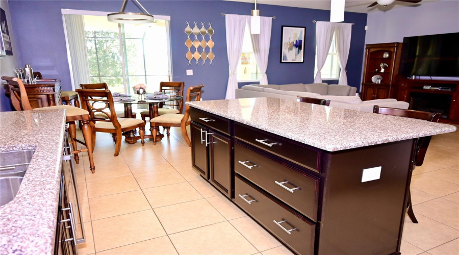 DAVENPORT, Florida 33837, 4 Bedrooms Bedrooms, ,2 BathroomsBathrooms,Residential,For Sale,BRIDGEFORD CROSSING,0,MFRS5144519