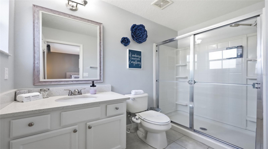 Kissimmee, Florida 34746, 3 Bedrooms Bedrooms, ,2 Bathroomsbathrooms,Residential,For Sale,Las Fuentes,0,Mfro6399988