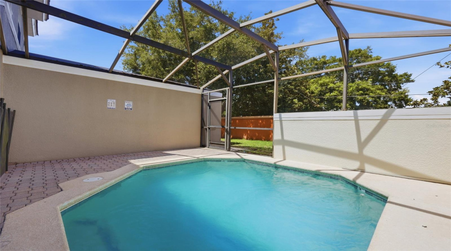 Kissimmee, Florida 34746, 3 Bedrooms Bedrooms, ,2 Bathroomsbathrooms,Residential,For Sale,Las Fuentes,0,Mfro6399988