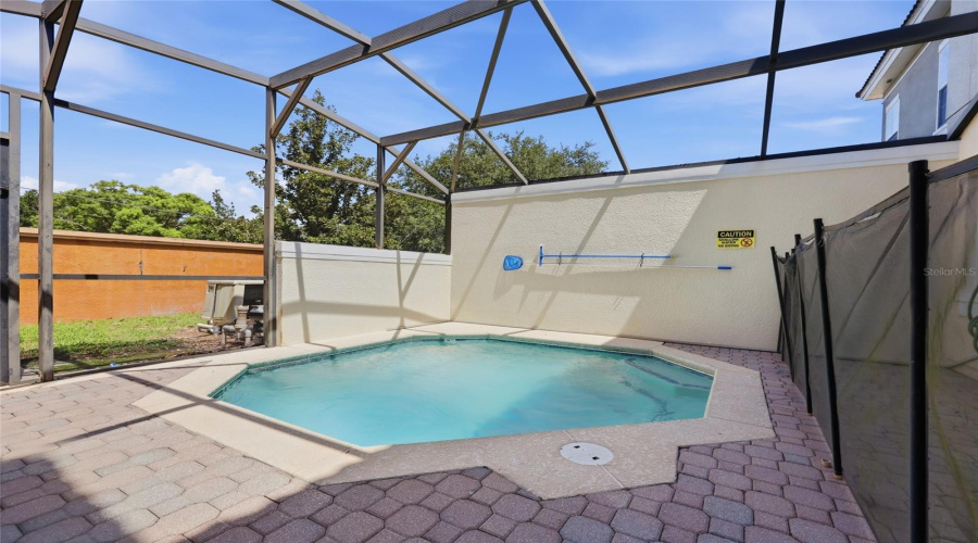 Kissimmee, Florida 34746, 3 Bedrooms Bedrooms, ,2 Bathroomsbathrooms,Residential,For Sale,Las Fuentes,0,Mfro6399988