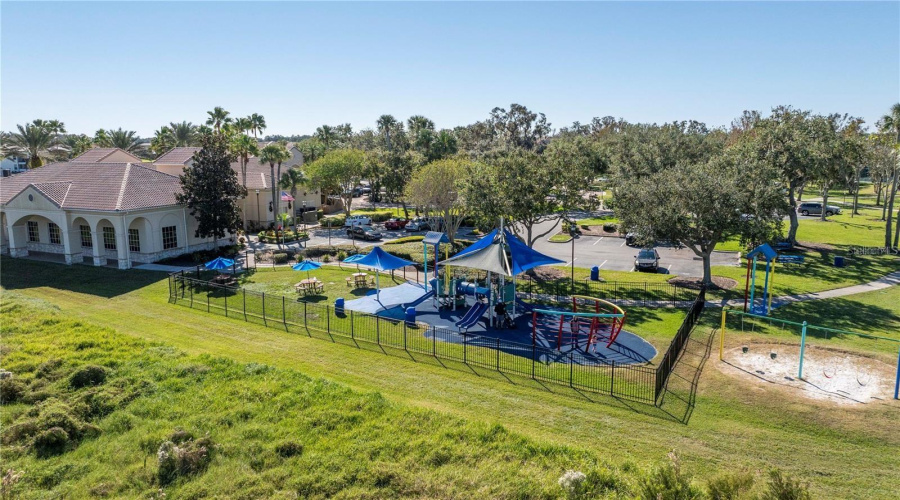 KISSIMMEE, Florida 34746, 5 Bedrooms Bedrooms, ,4 BathroomsBathrooms,Residential,For Sale,SHORESIDE,0,MFRO6399579